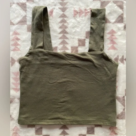 green aeropostale cropped tank top - Picture 1 of 4